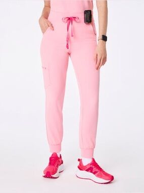 ✨NWT~FIGS Zamora High Waisted Joggers 🩷✨